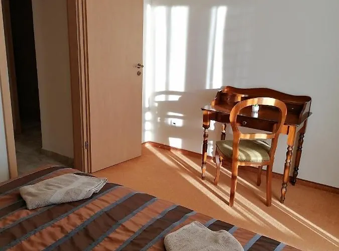 Beatrix Apartament *